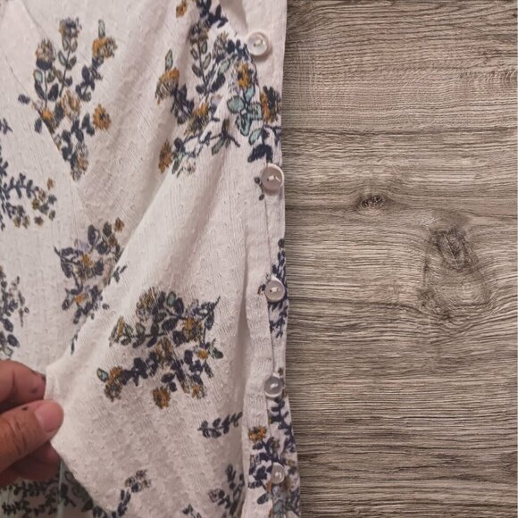 Lucky Brand Womens XSmall Floral Button-Shoulder Blouse - Picture 10 of 11